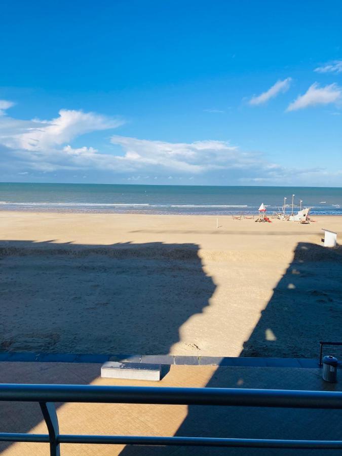 Very Spacious Family Apartment With Seaview T16 ออสเทนด์ ภายนอก รูปภาพ