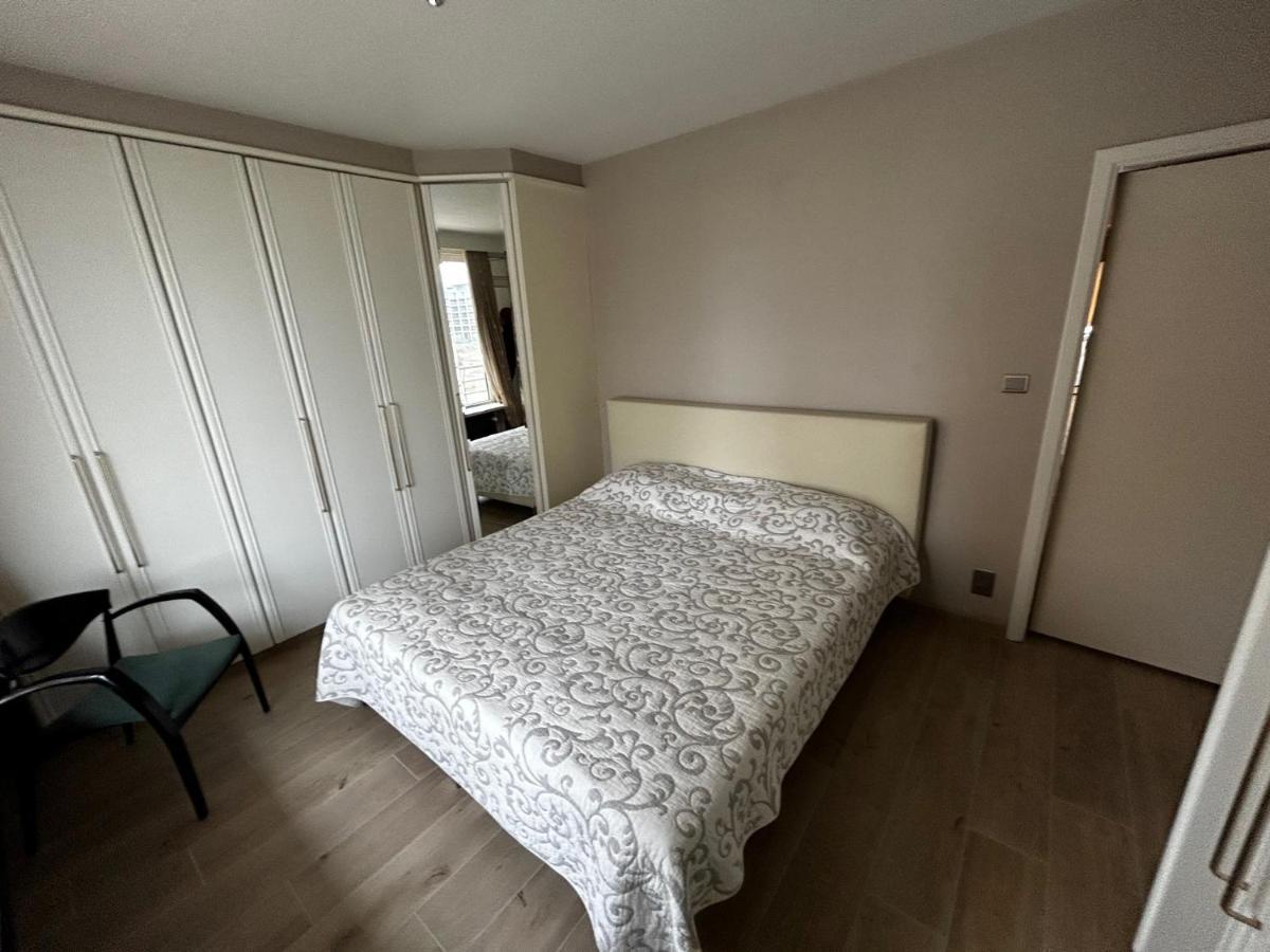Very Spacious Family Apartment With Seaview T16 ออสเทนด์ ภายนอก รูปภาพ